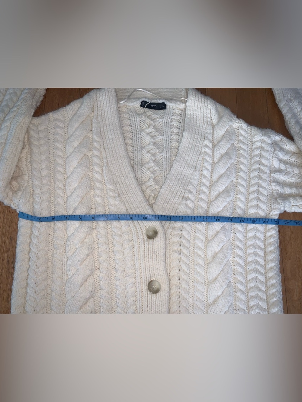 Mango Cream Oversized Chunky Cable-Knit Button-Front Cardigan, Small. - Picture 6 of 8